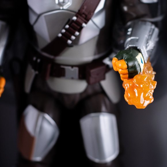 Disney 13" The Mandalorian Talking Action Figure - Picture 10 of 12